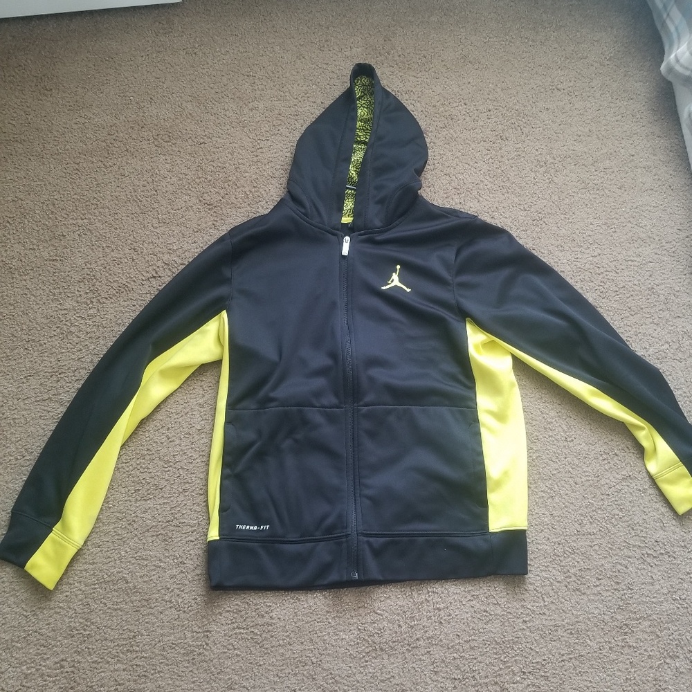 💎 Jordan therma-fit jacket (yellow)
